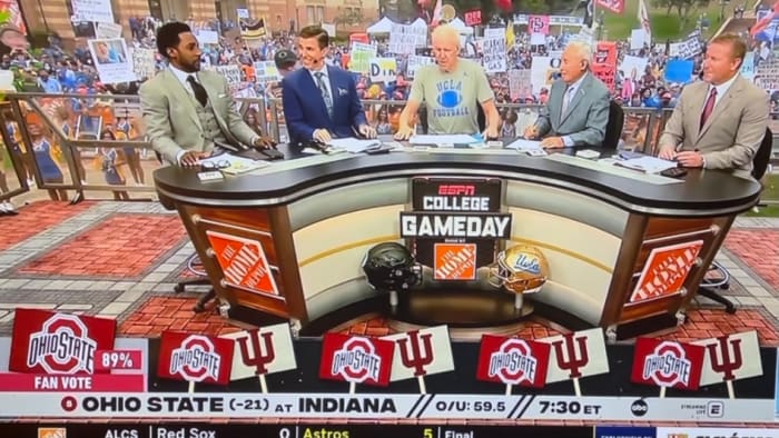 49F96261-7BB4-4A7E-87D8-178E6D37ACF2